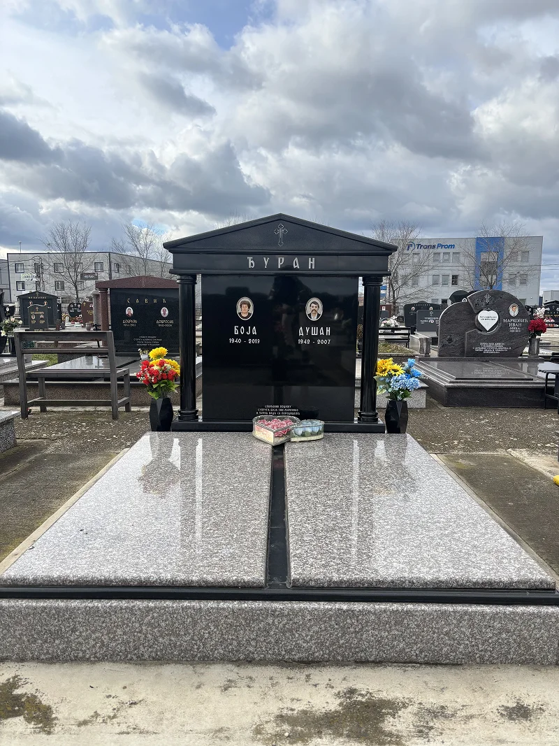 Spomenik - profesionalna izrada 2